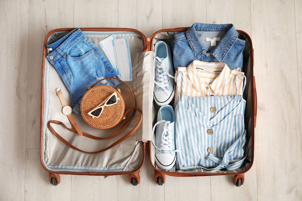 Short-Term Abroad? Here’s How to Stay Connected Without Signing Up for Long Contracts