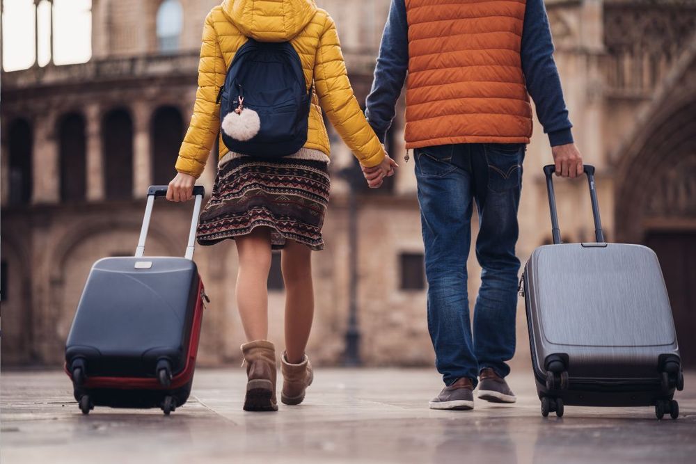 Traveling Through Central Europe? Here’s How HOAM eSIM Simplifies Connectivity