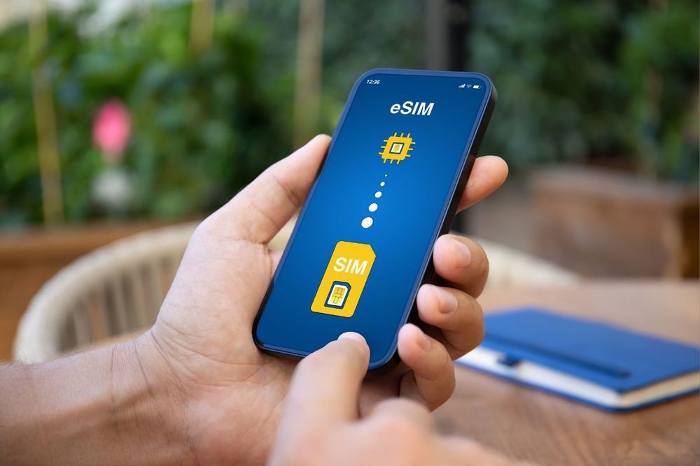 eSIM vs. Physical SIM: Key Differences Explained