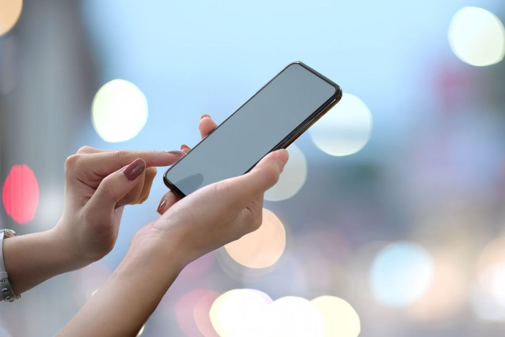 Why Every Traveler Needs an eSIM: 5 Lessons from the Mediterranean